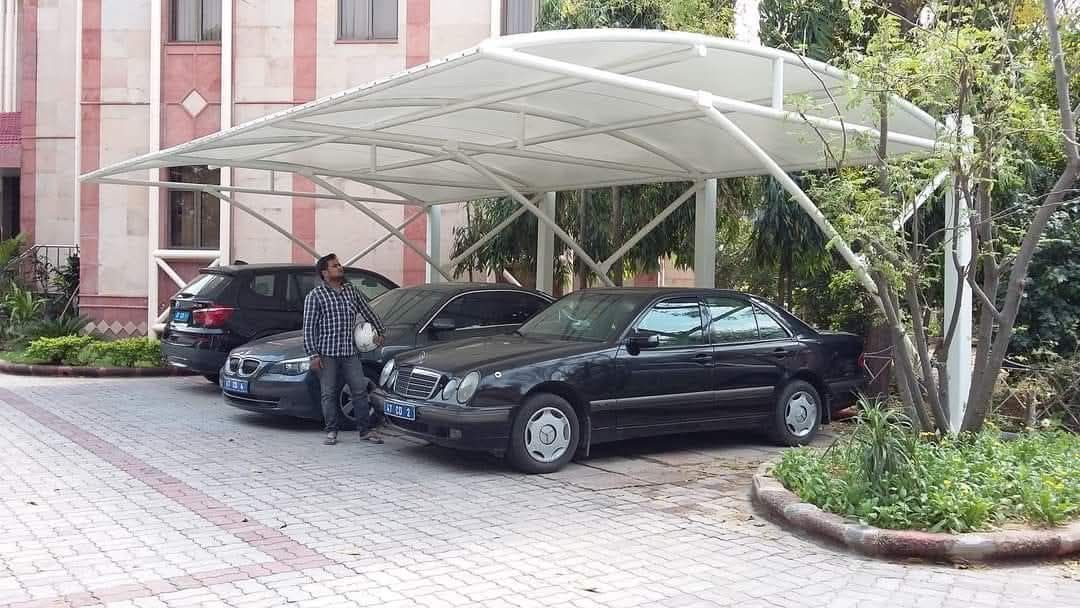 Home and villa driveway shade